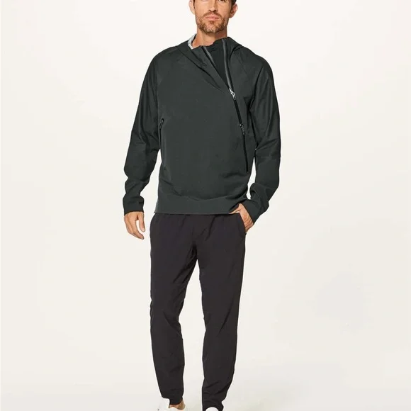 Lululemon Surge Anorak Hybrid in Onyx - Picture 7 of 7